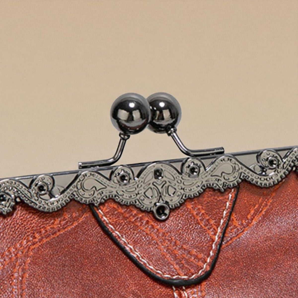 Borsa vintage con chiusura a scatto
