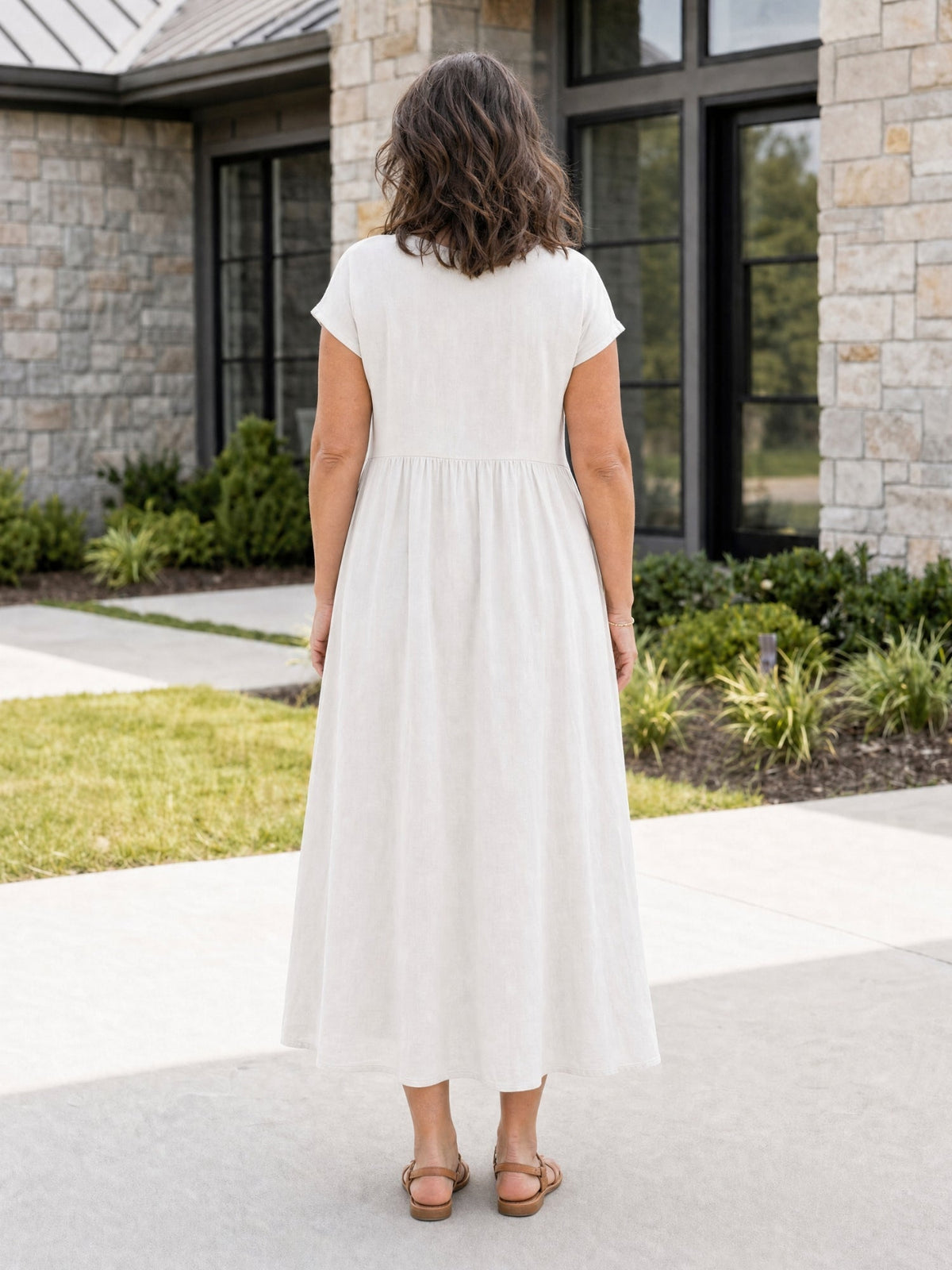 The Relaxed Midi Dress with Pockets