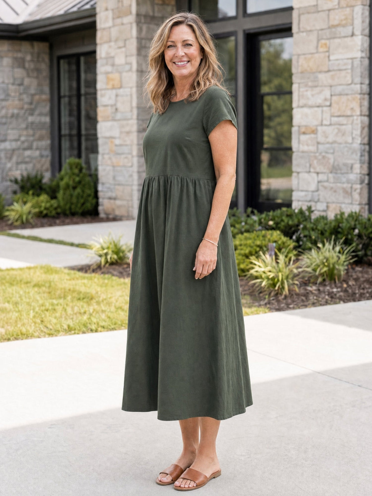 The Relaxed Midi Dress with Pockets