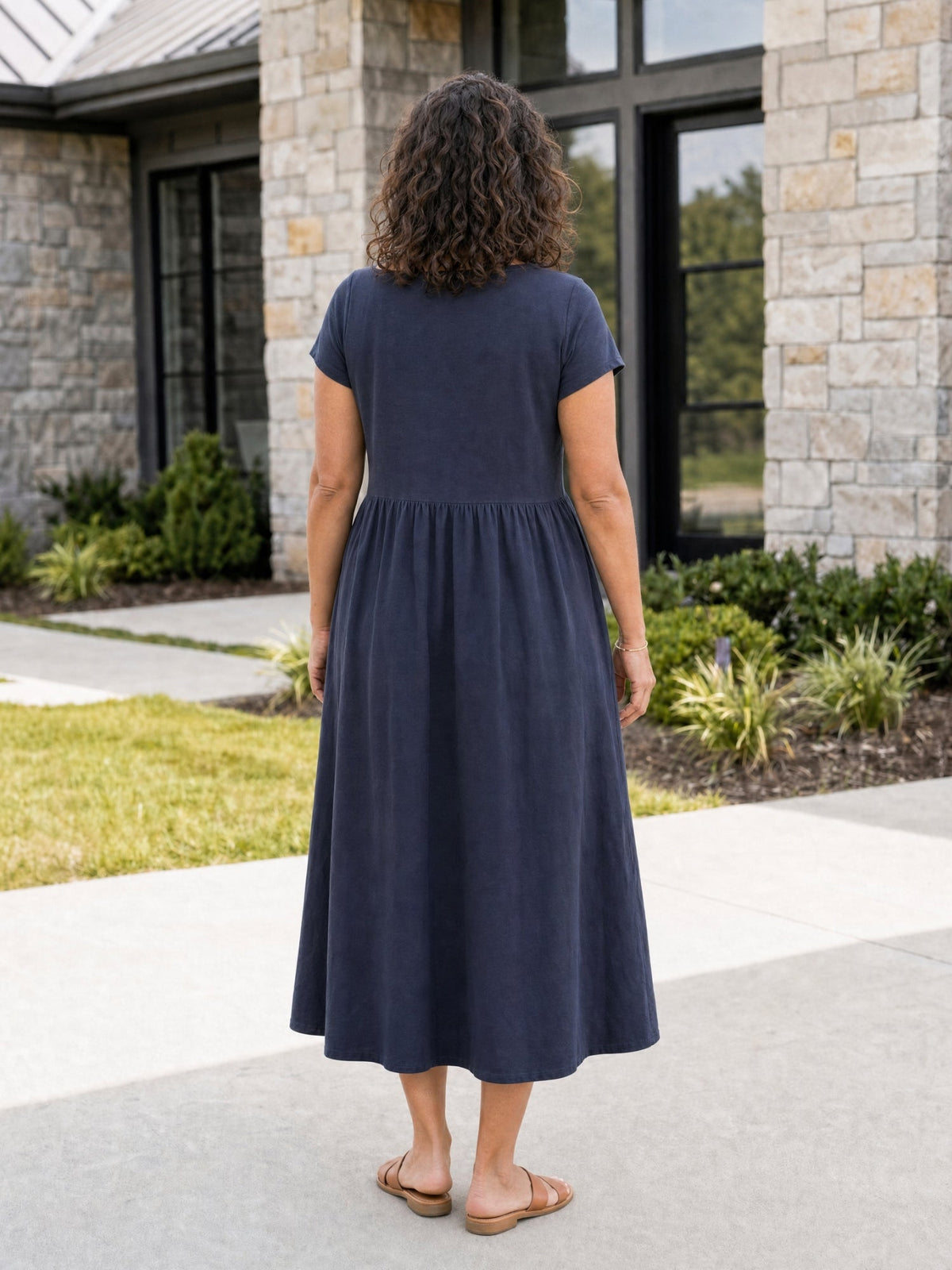 The Relaxed Midi Dress with Pockets