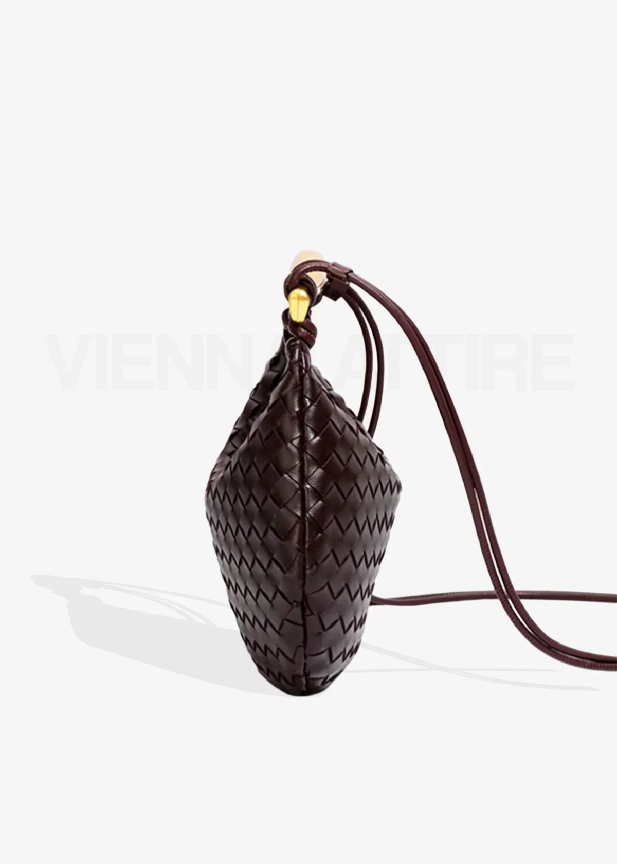 Alessandra | Woven Bag with Gold Handle