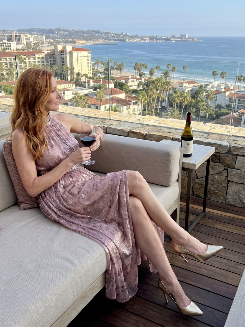 Imogen | Textured Sleeveless Midi Dress