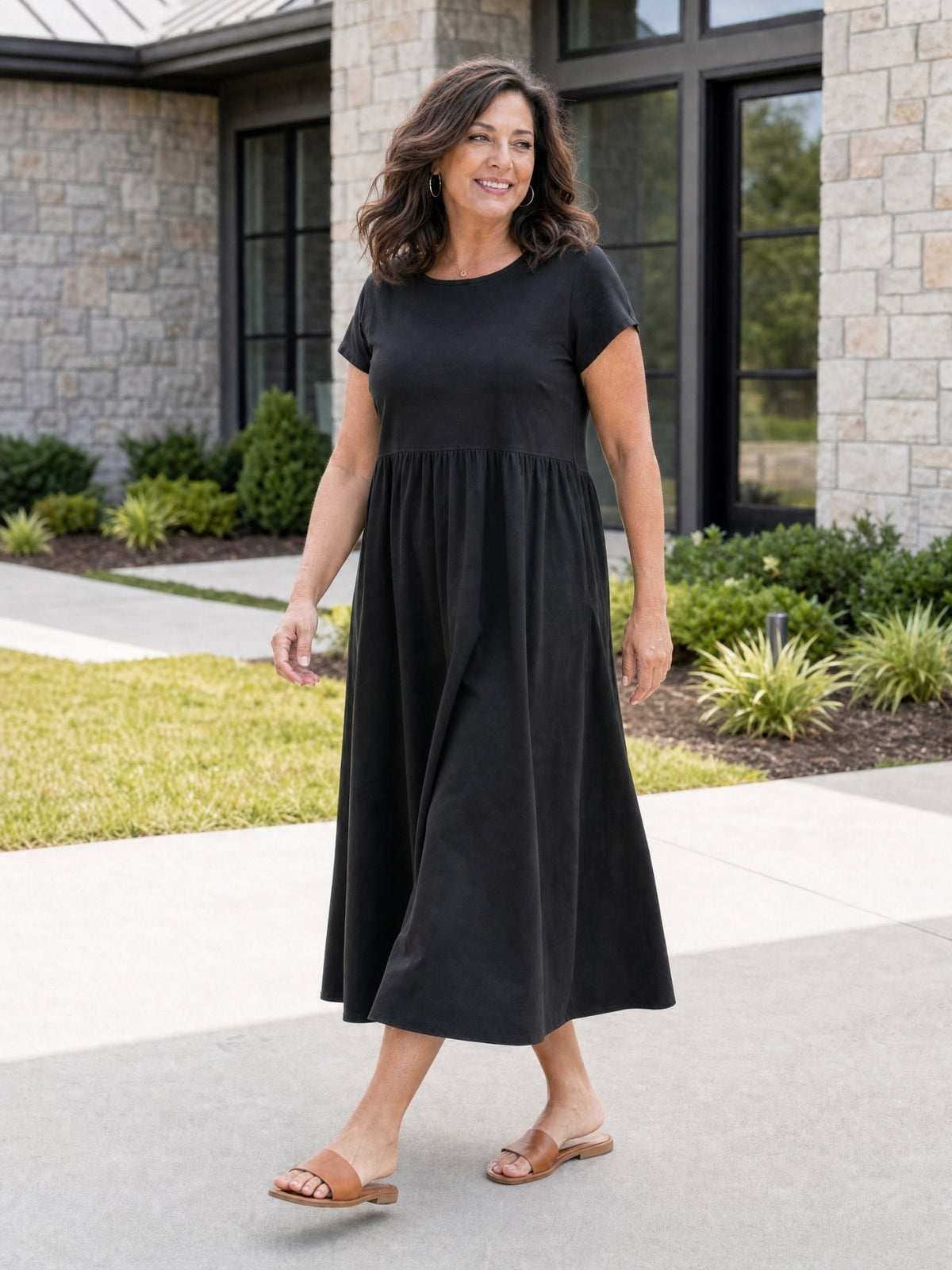 The Relaxed Midi Dress with Pockets
