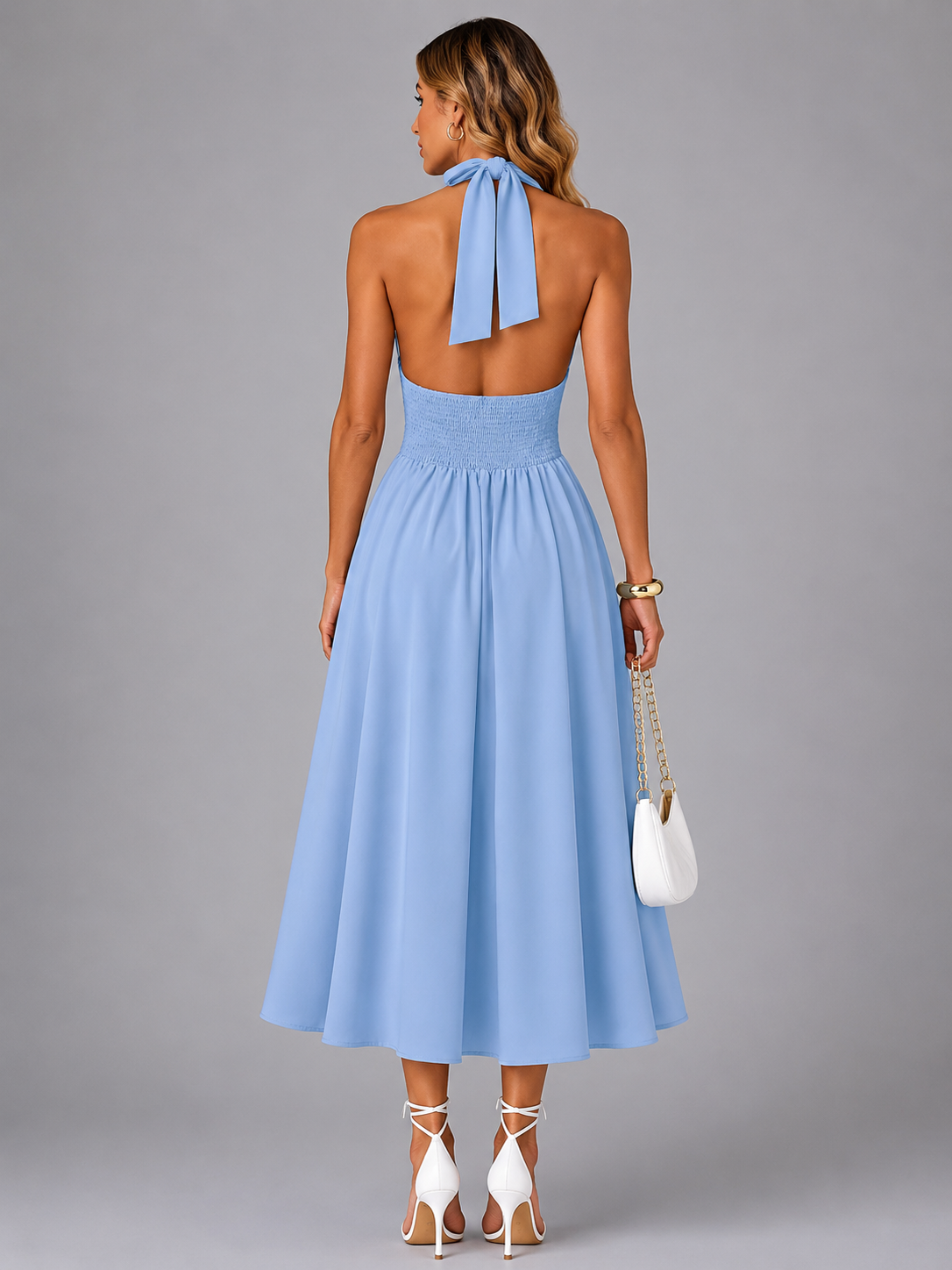Carlotta | Abito midi con scollo a halter e arricciature