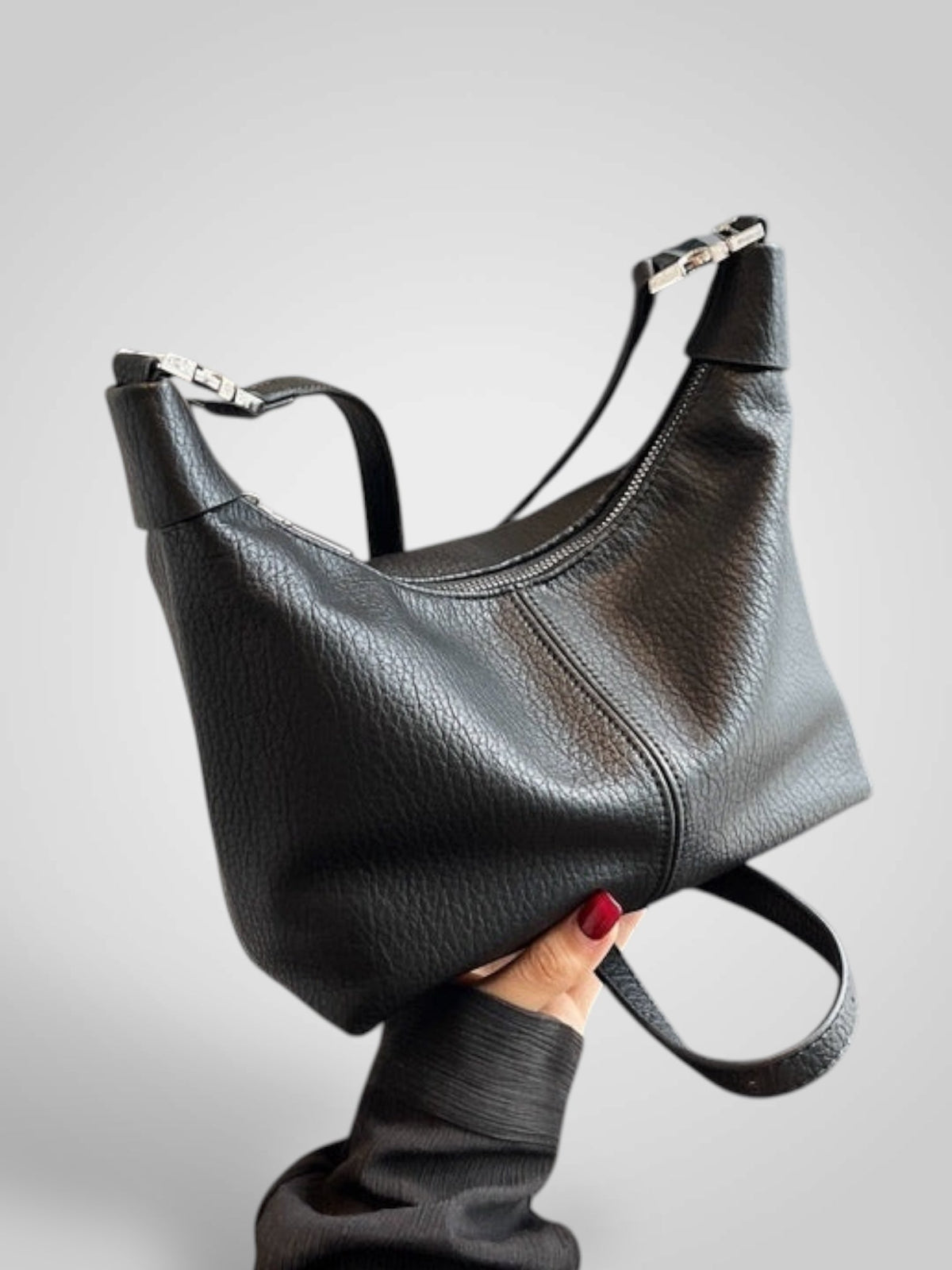 Avi | Elegant Handbag