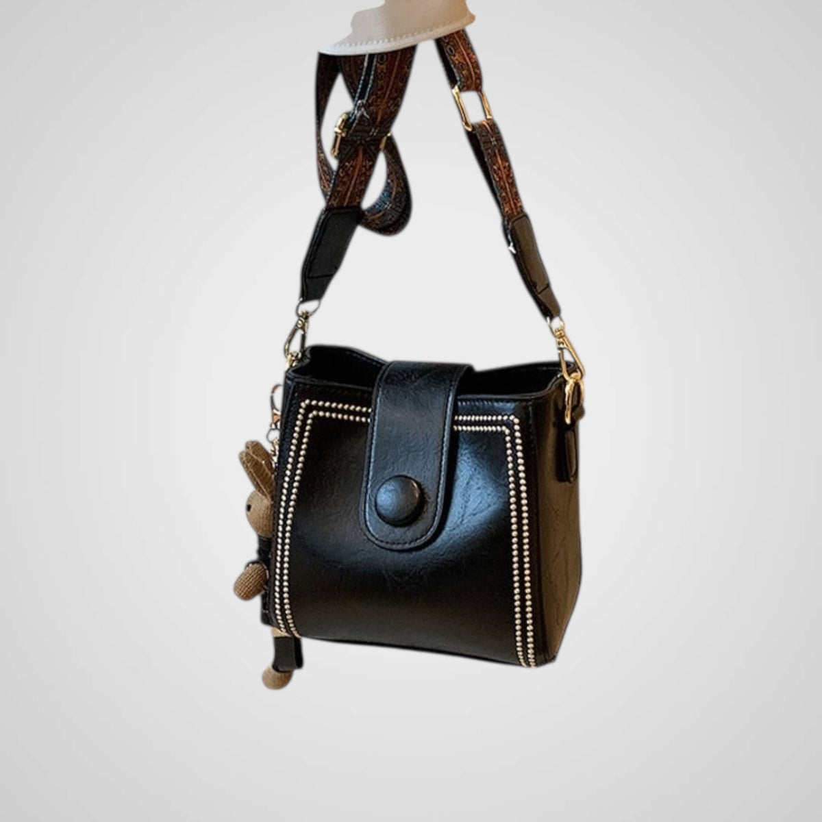 Uro | Retro Bag with Wide Adjustable Strap