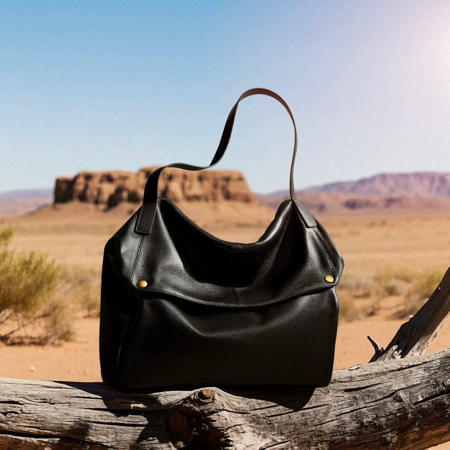 Adriani | Minimalist Retro Mini Bag