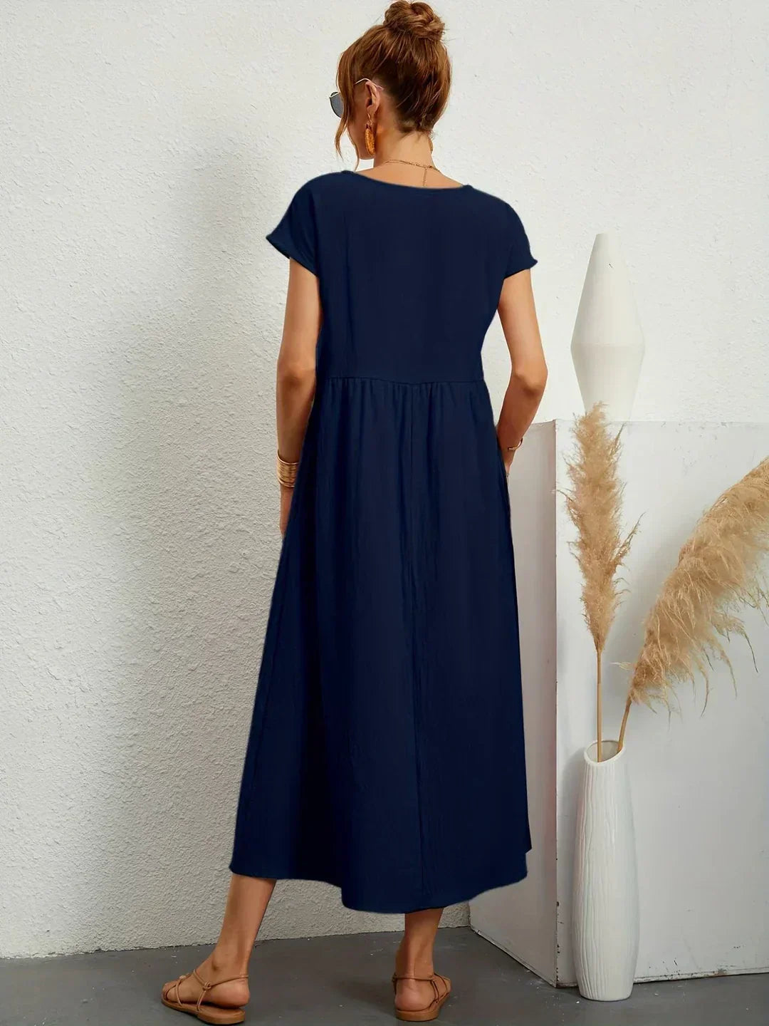 Gabrielle | Fluid Midi Dress