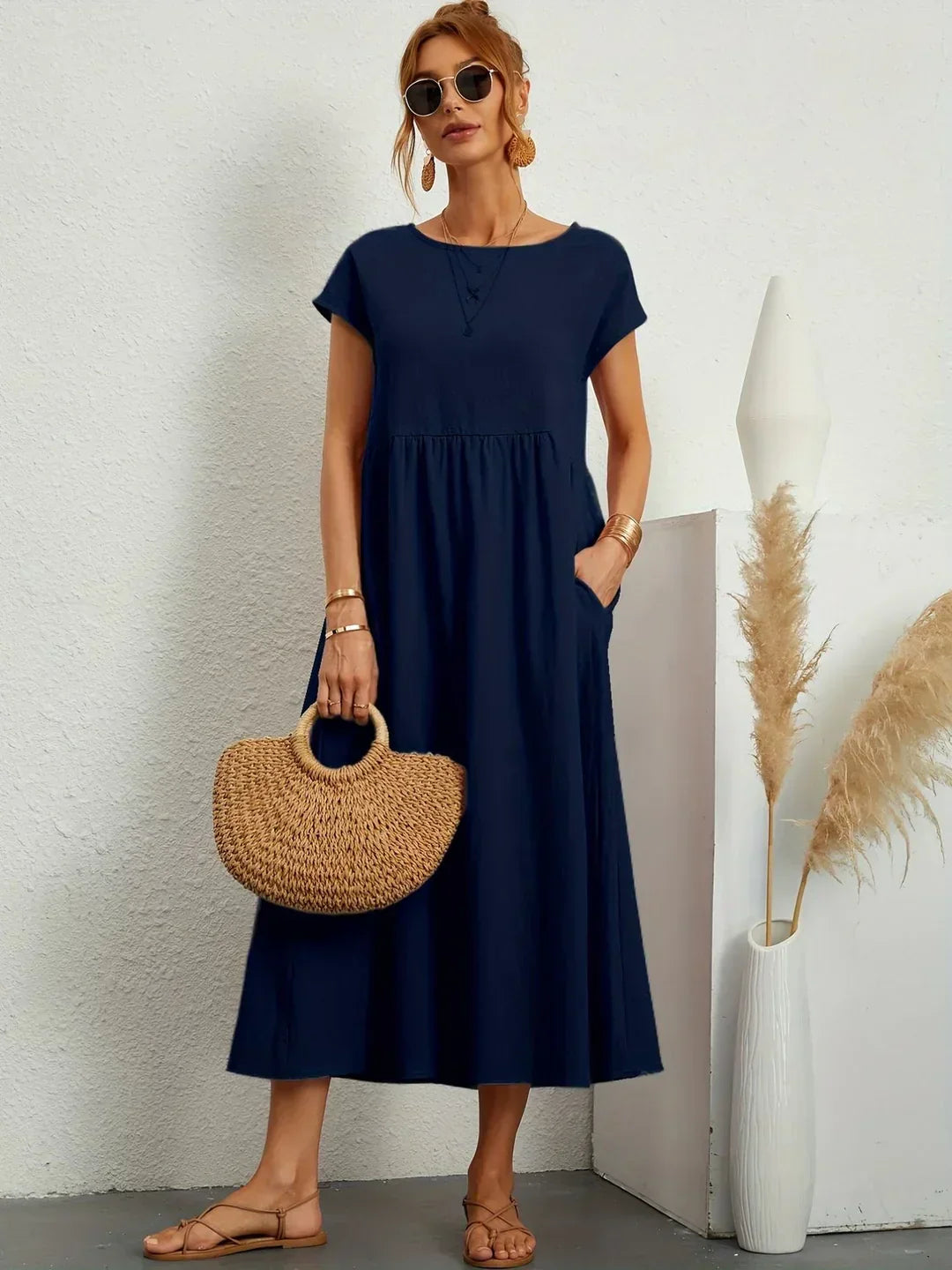 Gabrielle | Fluid Midi Dress