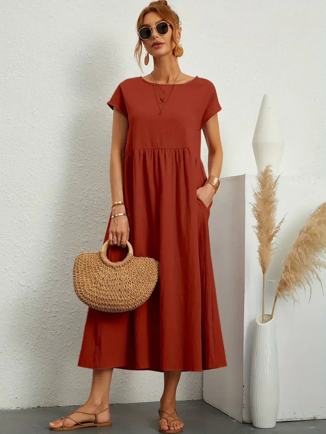 Gabrielle | Fluid Midi Dress