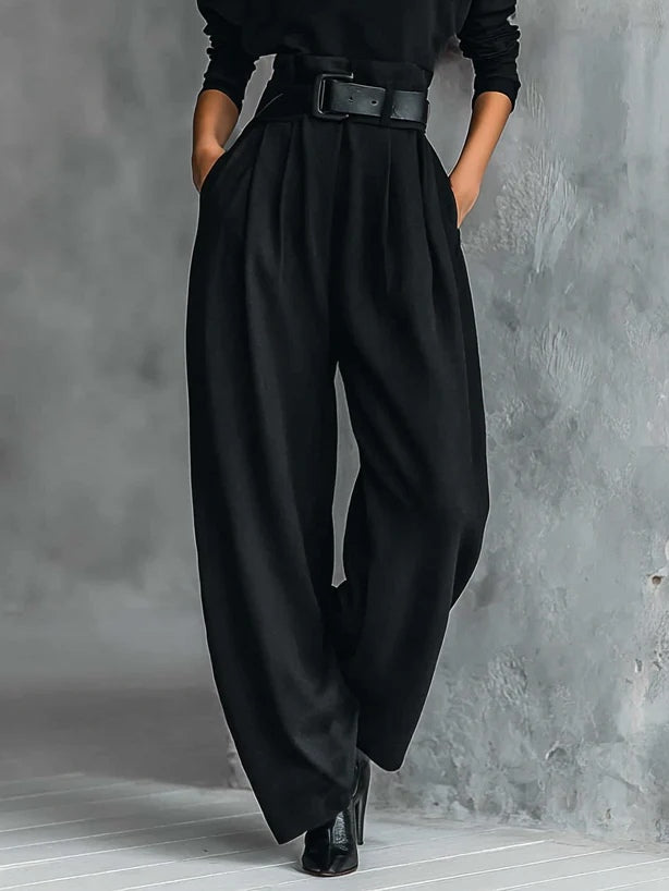 Noelle | Black Turtleneck Top and Straight Pants Set