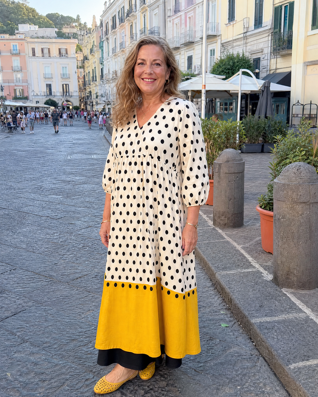 Lore | Abito midi boho con motivo a pois e orlo a blocchi di colore